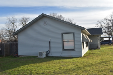 Starter Home or Rental Property, Archer City Texas - image 17