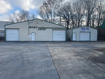 Commercial buildings & lot for sale in downtown Franklin Ky. - image 3