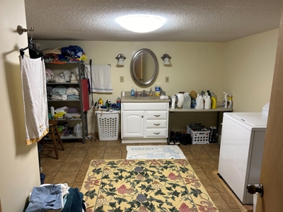 2 Bedroom 1 Bath Block Building W/ Living Space-Liberty, Ky. - image 22