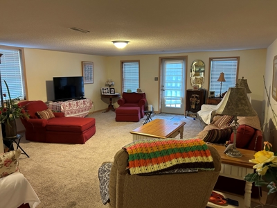 2 Bedroom 1 Bath Block Building W/ Living Space-Liberty, Ky. - image 14