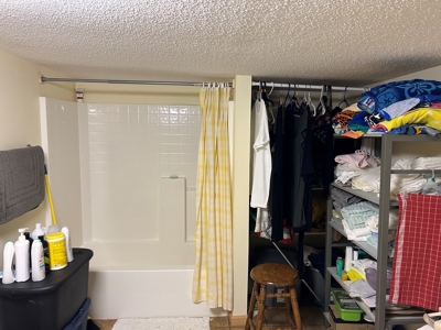 2 Bedroom 1 Bath Block Building W/ Living Space-Liberty, Ky. - image 25