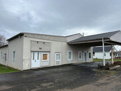 2 Bedroom 1 Bath Block Building W/ Living Space-Liberty, Ky. - image 1