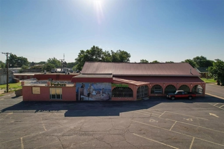 Clinton, Ok Restaurant for Sale!! - image 3