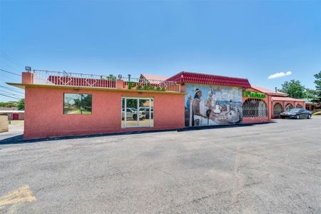 Clinton, Ok Restaurant for Sale!! - image 19