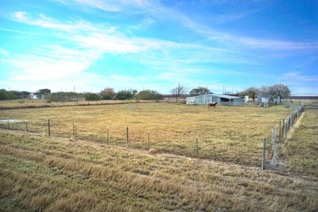 Home on 20 Acres in Nueces County, TX - image 17