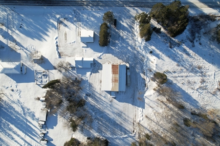 Home with Commercial Building for Sale in Park Falls, WI - image 3