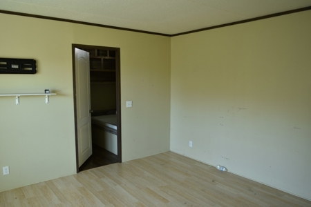 Lake Life Opportunity 144 9th Street, Whitney, TX! - image 21