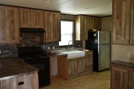 Lake Life Opportunity 144 9th Street, Whitney, TX! - image 12
