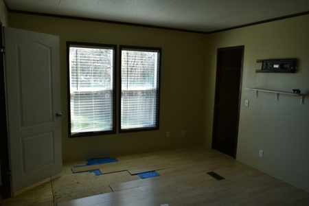 Lake Life Opportunity 144 9th Street, Whitney, TX! - image 22