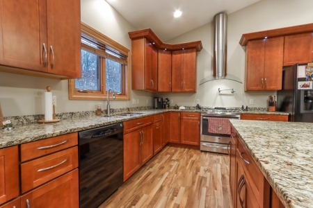 Country Home for Sale in Mauston, WI - Near Castle Rock Lake - image 17