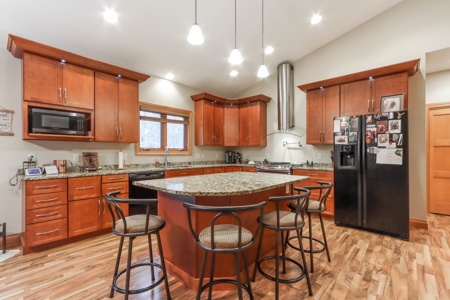 Country Home for Sale in Mauston, WI - Near Castle Rock Lake - image 16