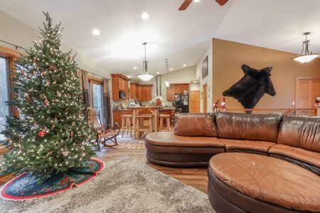Country Home for Sale in Mauston, WI - Near Castle Rock Lake - image 13