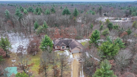 Country Home for Sale in Mauston, WI - Near Castle Rock Lake - image 2