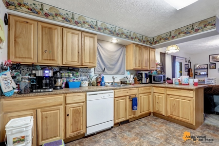 Duplex for Sale in Chugiak, AK - image 46