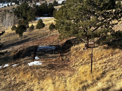 Charming Newly Renovated Cabin for Sale in Westcliffe - image 27