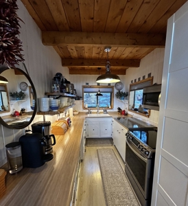 Charming Newly Renovated Cabin for Sale in Westcliffe - image 14