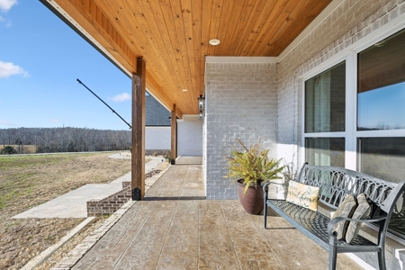 Country Home for Sale in Lewis County, Tennessee - image 7