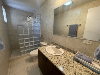 Beautiful 3 Bedroom Beachfront Condo in Nueva Gorgona - image 9