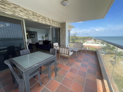 Beautiful 3 Bedroom Beachfront Condo in Nueva Gorgona - image 4