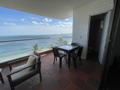 Beautiful 3 Bedroom Beachfront Condo in Nueva Gorgona - image 3