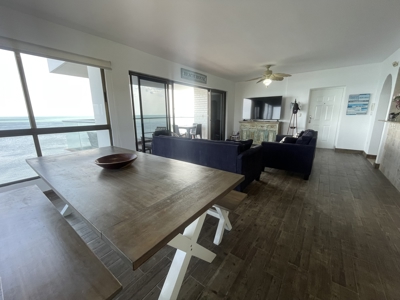 Beautiful 3 Bedroom Beachfront Condo in Nueva Gorgona - image 13