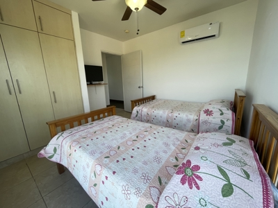 Beautiful 3 Bedroom Beachfront Condo in Nueva Gorgona - image 6