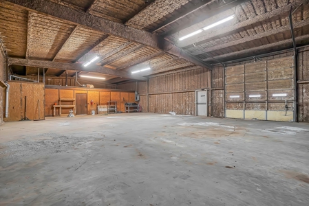 6,240 SqFt Dual Commercial Buildings | Clinton, Oklahoma - image 23