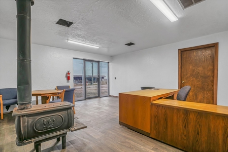 6,240 SqFt Dual Commercial Buildings | Clinton, Oklahoma - image 5