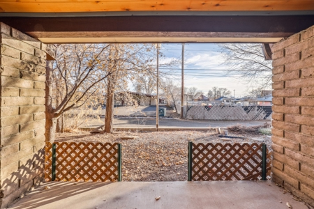 Income Generating Commercial Office Suites For Sale Cortez - image 27