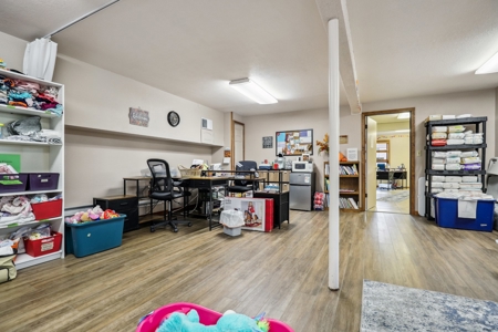 Income Generating Commercial Office Suites For Sale Cortez - image 8