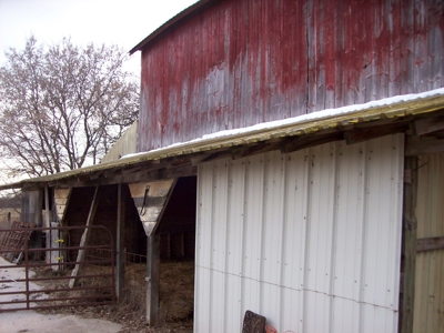 2 Homes and a Barn in Green Lake County - image 26