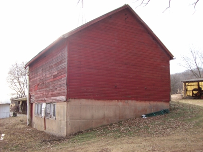 2 Homes and a Barn in Green Lake County - image 20