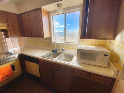 Affordable 3-Bed Home in Estancia – Great Starter or Rental - image 9