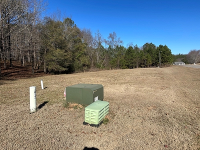 Large Residential Partially Wooded Lot in Kingston Meadows - image 15