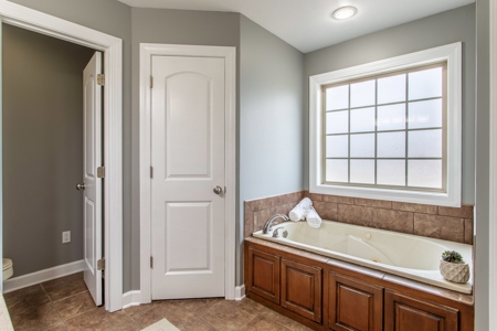 Home For Sale in Jonesboro, AR - image 22