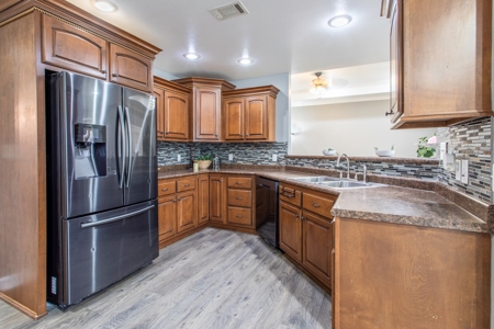 Home For Sale in Jonesboro, AR - image 11