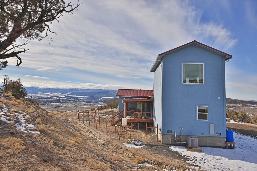Country Home in Mesa Colorado For Sale