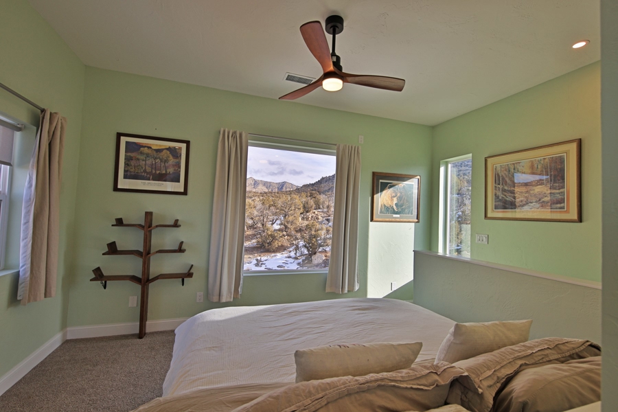 Country Home in Mesa Colorado For Sale
