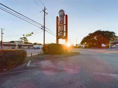 Restaurant Building for Sale at Auction in Sumter, SC - image 8