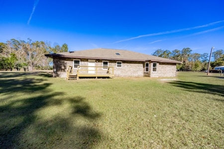 Online Realty Auction High Springs, FL Home on 11+ Acres - image 4