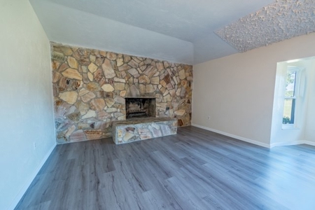 Online Realty Auction High Springs, FL Home on 11+ Acres - image 22