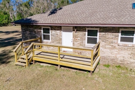 Online Realty Auction High Springs, FL Home on 11+ Acres - image 16