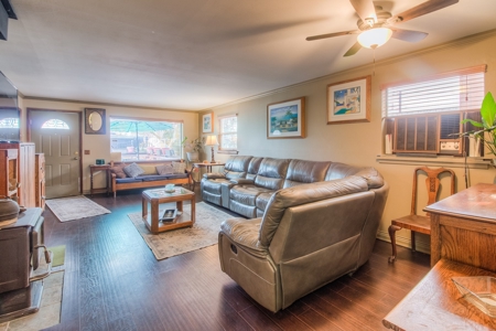 Commercial Property, Bakery, Restaurant, Hotel in Naches, WA - image 19