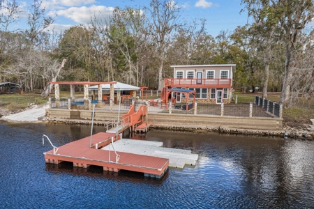 River House With Private Boat Ramp On Famous Suwannee River! - image 13