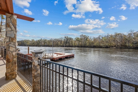 River House With Private Boat Ramp On Famous Suwannee River! - image 45