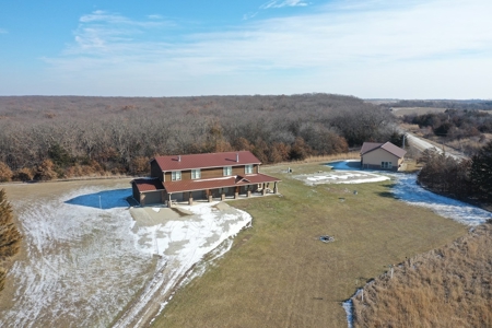 Hunters Paradise!!  Stunning 92.4-Acre IA-MO Border House - image 6