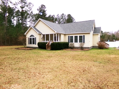 Private Country Home On 5 Acres! - image 2