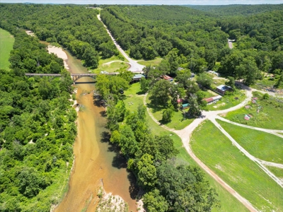 Recreation & Resort Property For Sale South Central Missouri - image 2