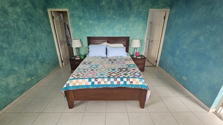 4-Bedroom Beachside Condo with Ocean Views in Mirador Las La - image 29