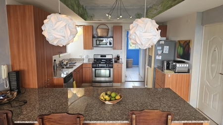 4-Bedroom Beachside Condo with Ocean Views in Mirador Las La - image 18